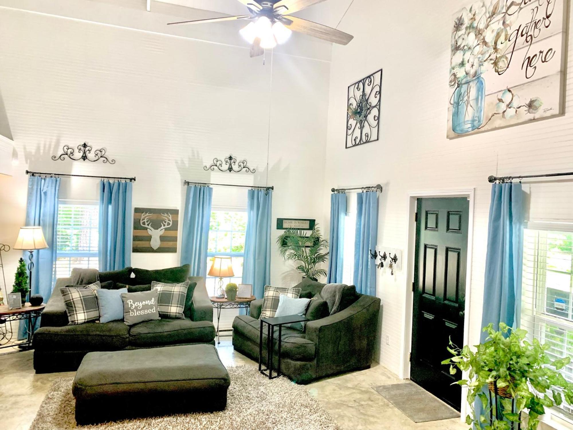 A Tranquil Retreat Loaded With Ambiance! Sleeps 10 Villa Platt Exterior photo